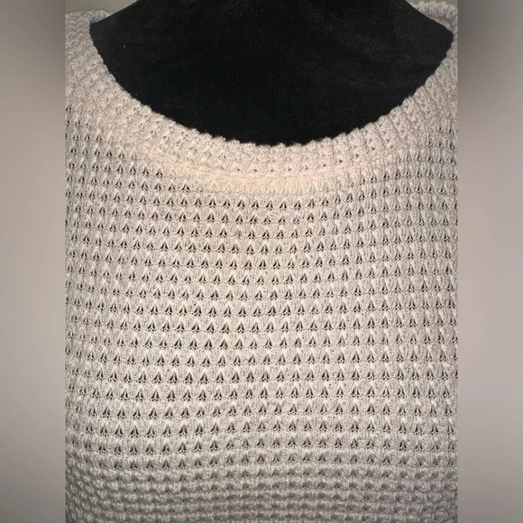 Blu Pepper Women’s Peplum Waffle Knit Long Sleeve Top Size S - Picture 3 of 6